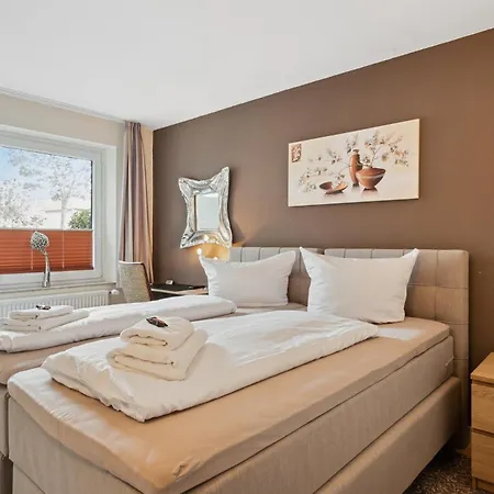 7o'clock Hannover Messe *