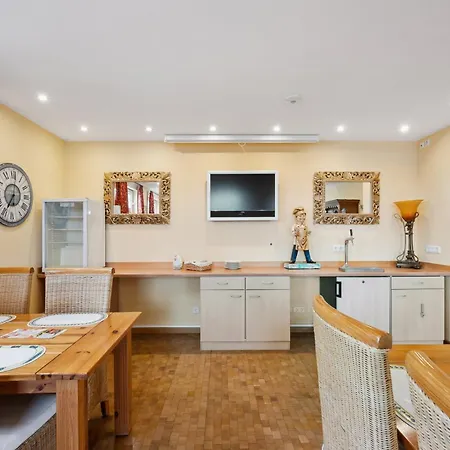 7o'clock Hannover Messe * Laatzen